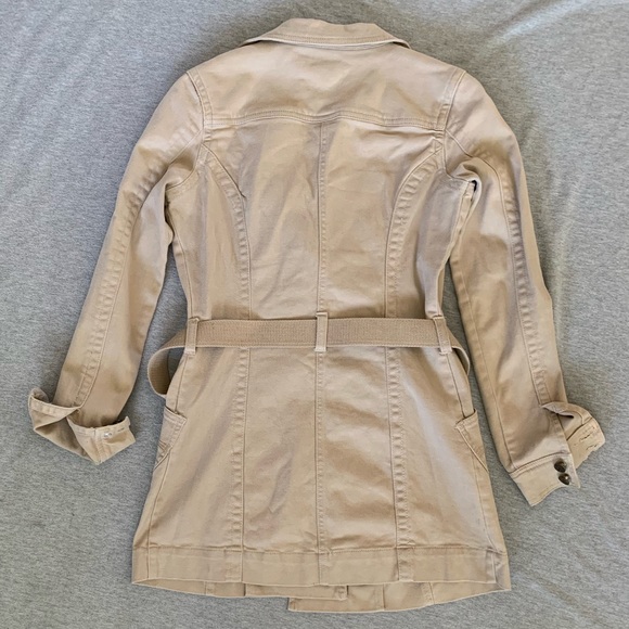 Jacket - Picture 3 of 4